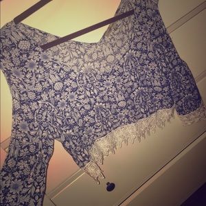 Foreign exchange long sleeve crop top