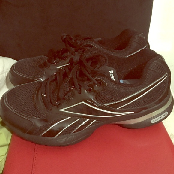 Reebok easy tone gym sneakers