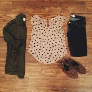 Beautiful Sparrow Blouse With Split Back