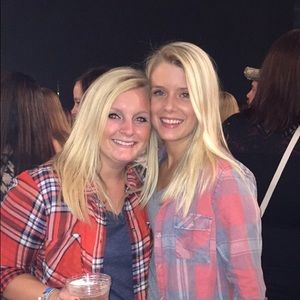 Meet your Posher, Kaela