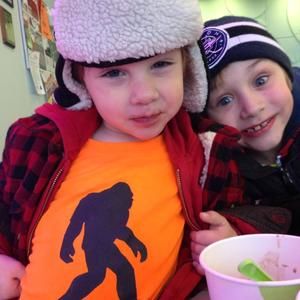 Meet your Posher, Leslie