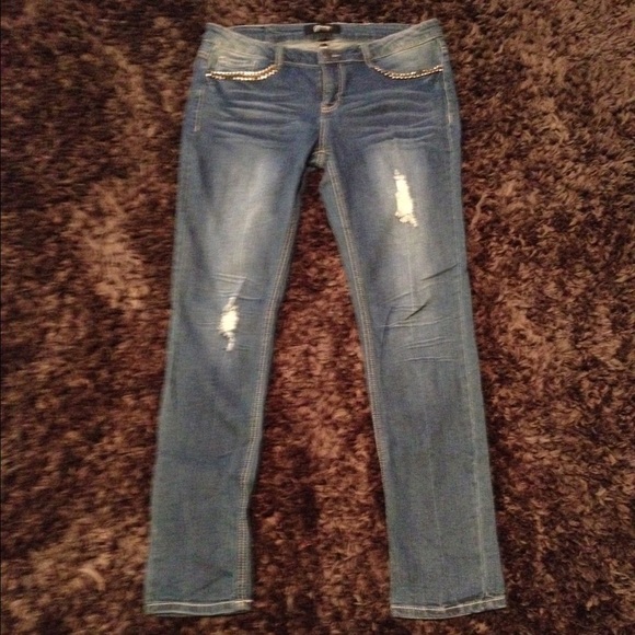 Rewash Jeans with rhinestone detail