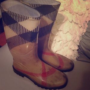 Authentic Burberry rain boots