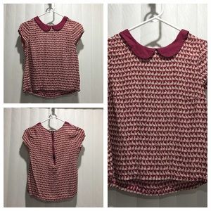 Cute top with collar