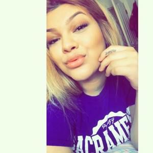 Meet your Posher, Gabriela