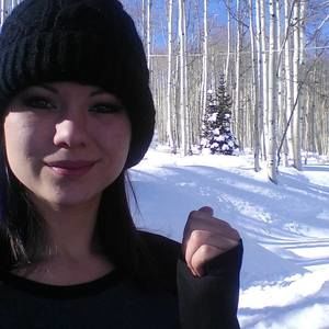 Meet your Posher, Claire