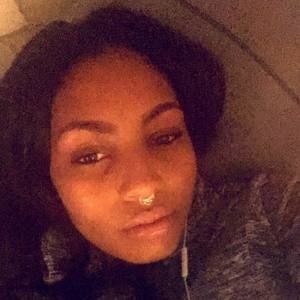 Meet your Posher, Lynette