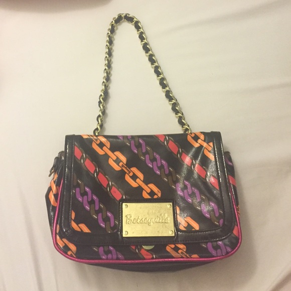 Betsey Johnson Betseyville shoulder bag