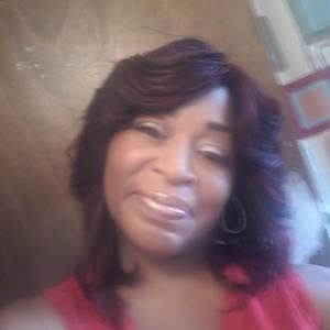 Meet your Posher, Monique