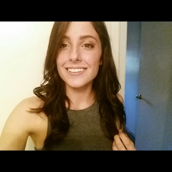 Meet your Posher, Talissa - Picture 1 of 1