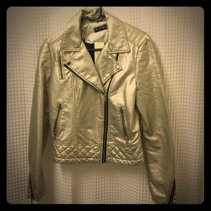 Leather motorcycle jacket