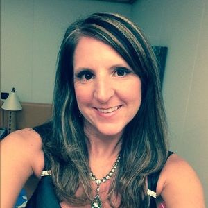 Meet your Posher, Andrea