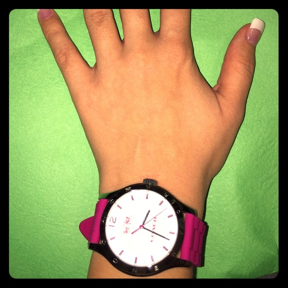 Pink coach watch! Never worn. NEW with box! ☺️