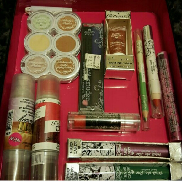Hard candy makeup bundle