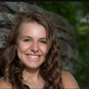 Meet your Posher, Lacey