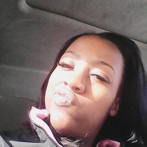 Meet your Posher, Camille