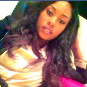 Meet your Posher, Khadijah