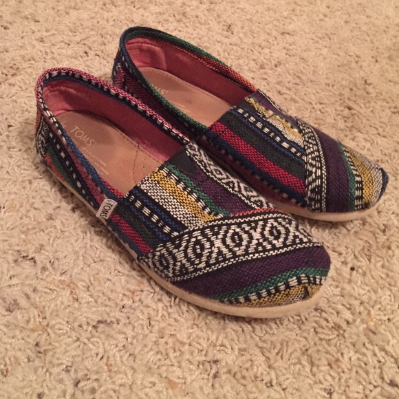 Serape pattern Toms