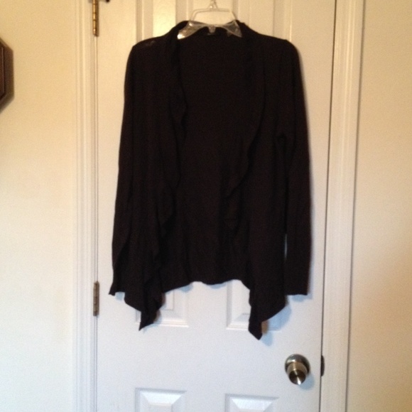 Tahari sweater