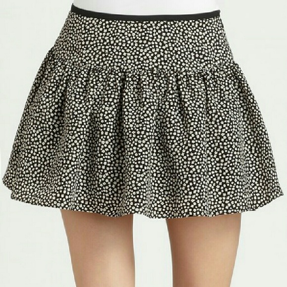 SOLD! AIKO Black White floral mini skirt - Picture 3 of 4
