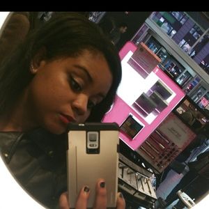 Meet your Posher, Rose