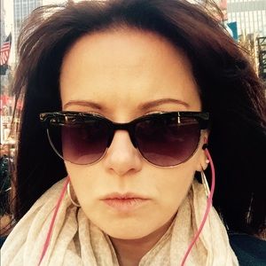 Meet your Posher, Michele