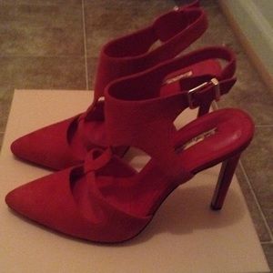 LIMITED TIME ONLY! Cute red suede heels!