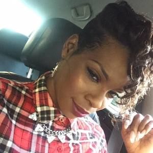 Meet your Posher, Brittney