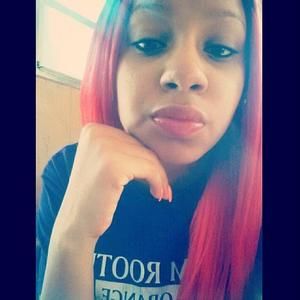 Meet your Posher, Oriana