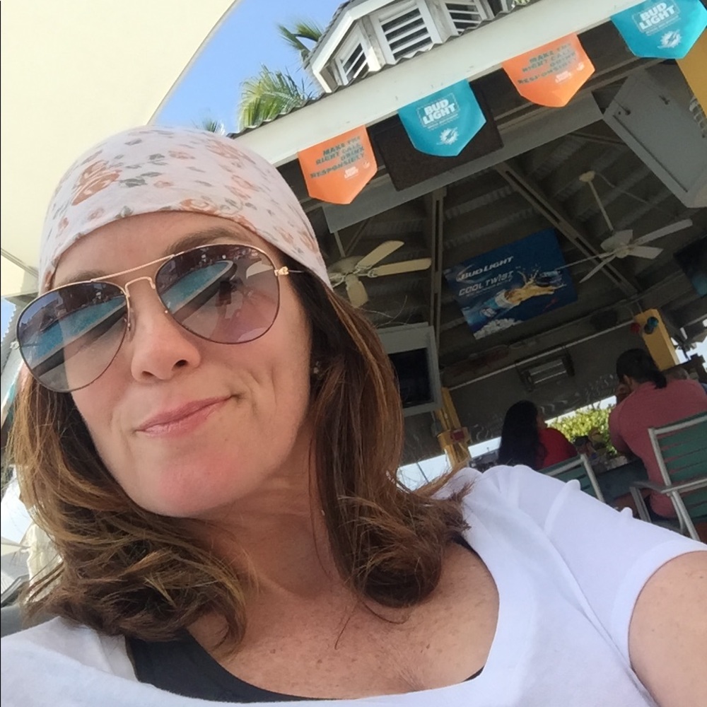 Meet your Posher, Melissa