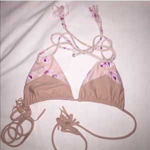 Acacia UNS top island orchid