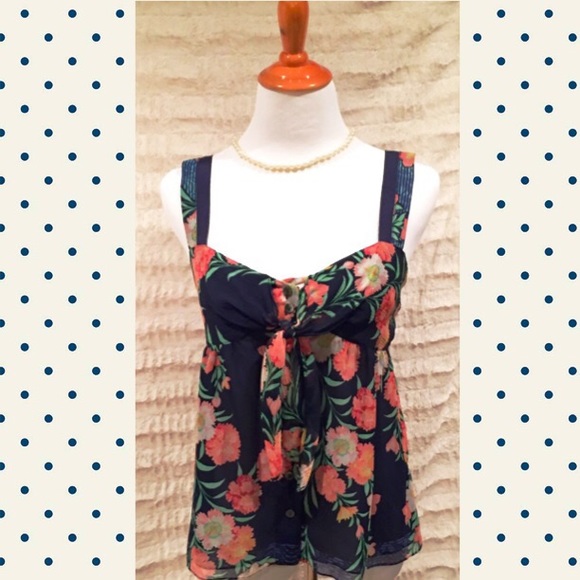 Elie Tahari 100% Silk Marissa Floral Top Sz Sm