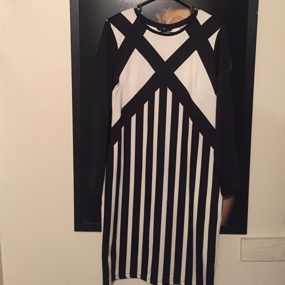 Long Sleeve Fitted Dress - Picture 1 of 2