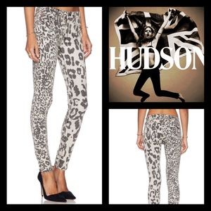 Hudson Nico Street side Super Skinnys