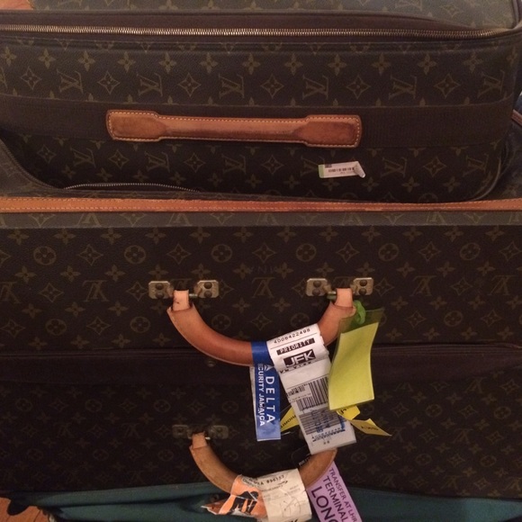 DIDN'T FIND IT HERE? CHECKOUT MY OTHER CLOSET.... - Picture 2 of 4