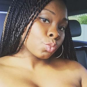 Meet your Posher, Markeyta