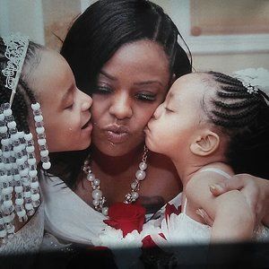 Meet your Posher, Atina