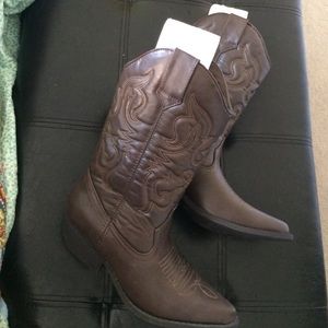 Mossimo Supply Cowboy Boots never worn