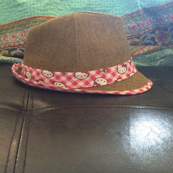 Hello Kitty Fedora
