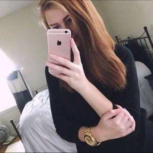 Meet your Posher, Aurora