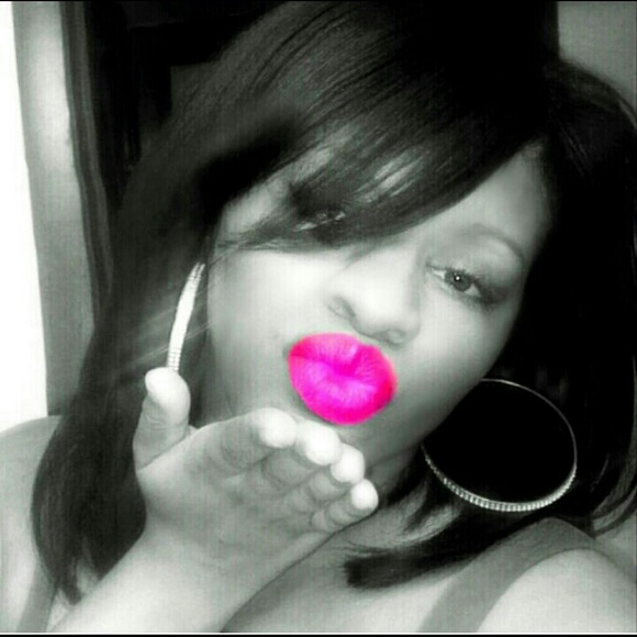 Meet your Posher, Brandi