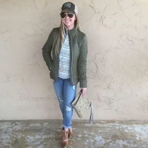 Meet your Posher, Marissa