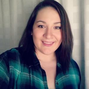 Meet your Posher, Carrie