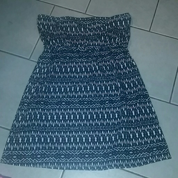 Black Aztec strapless dress - Picture 1 of 2