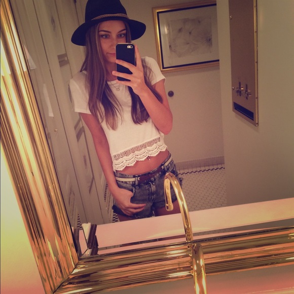 Meet your Posher, Rachel