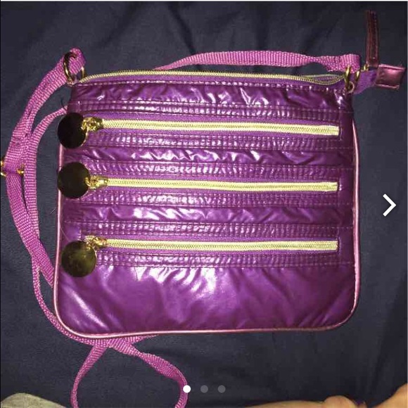 BRAND NEW CROSSBODY🌺🌺🌺