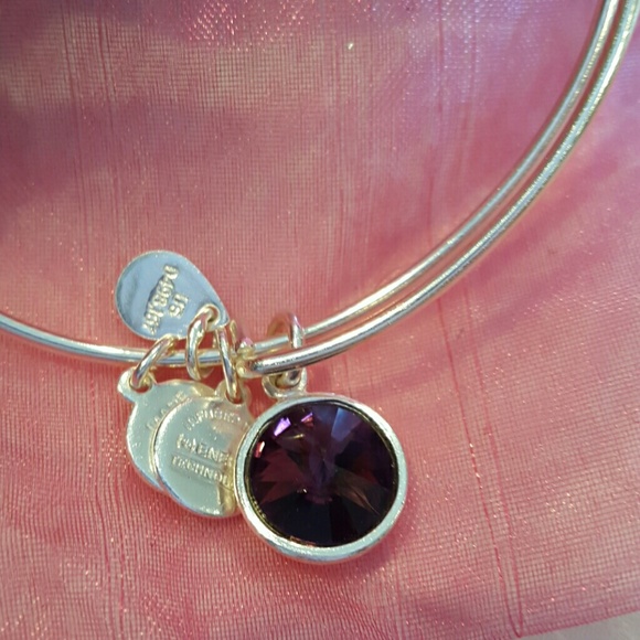 Bracelet - Picture 2 of 2