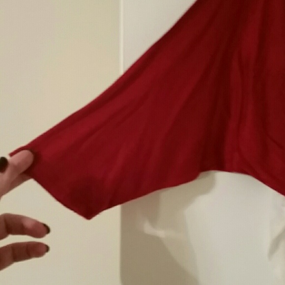 Final markdown and white top - Picture 2 of 4