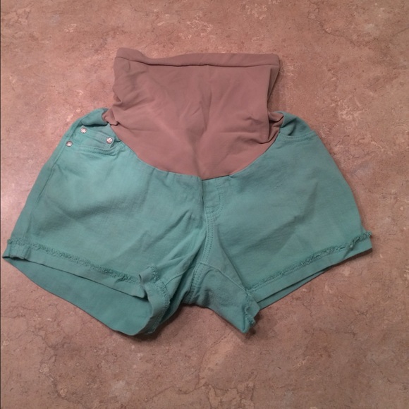 Motherhood maternity, size large shorts