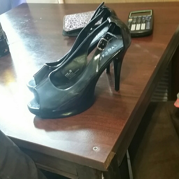 Wet seal heels, good condition heels.